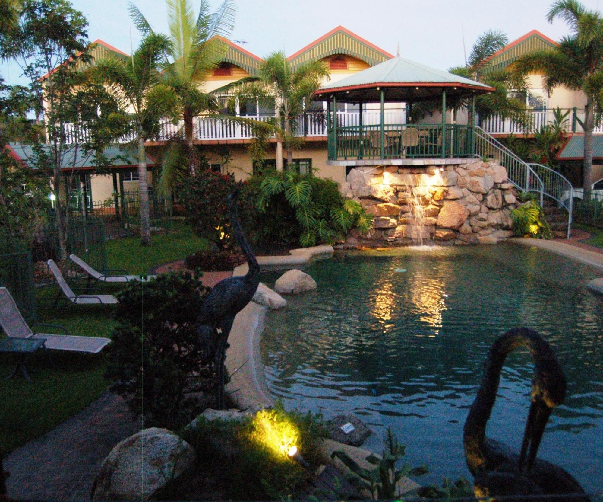 Tinaroo Lake Resort Exterior photo